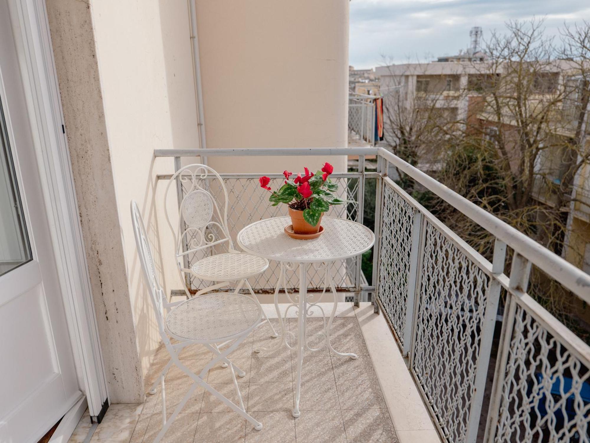 Arche' Bed And Breakfast Матера Экстерьер фото